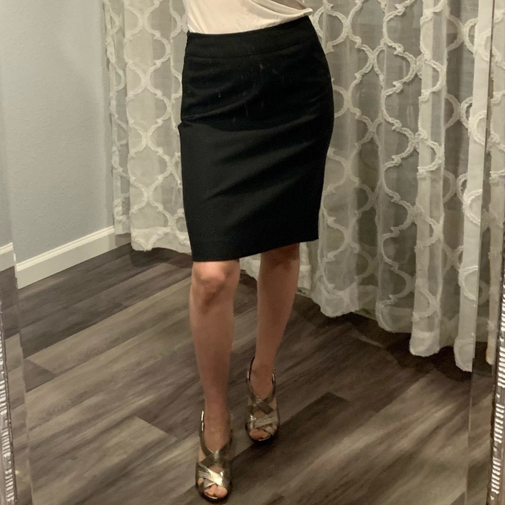 Black Lined Pencil Skirt